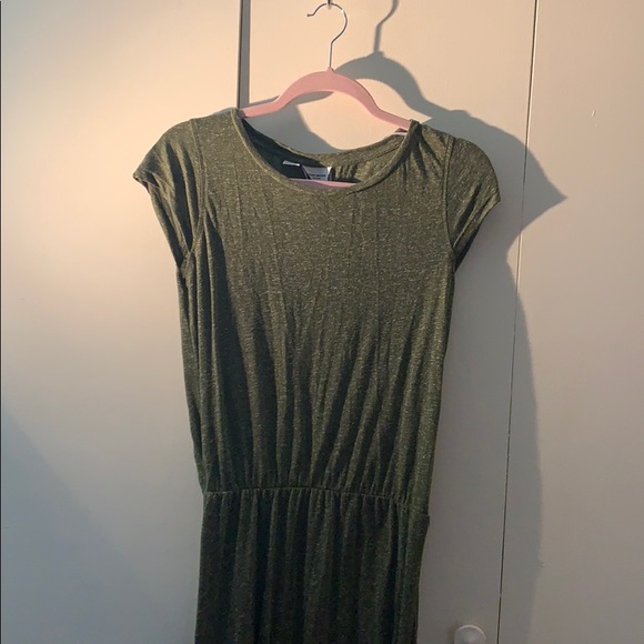 Casual dress - Picture 2 of 4